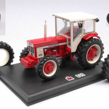 Replicagri TRATTORE INTERNATIONAL IH 946 4x4 DW 1:32