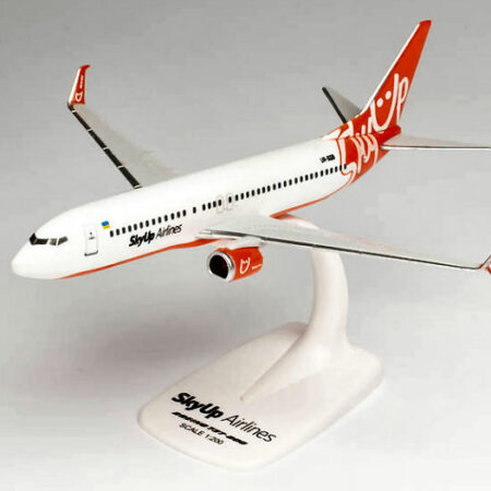 Herpa BOEING 737-800 SKYUP AIRLINES 1:200