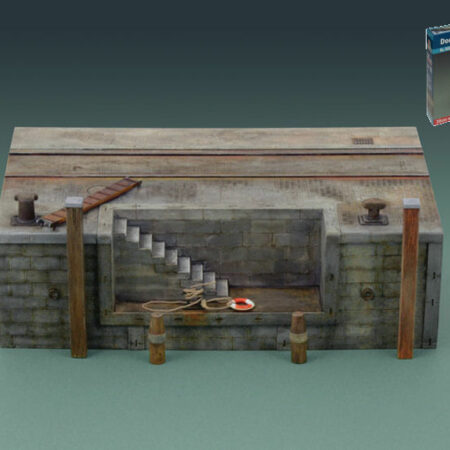 Italeri DOCK WITH STAIRS KIT 1:35