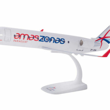 Herpa AMASZONAS PARAGUAY CRJ-200 1:100