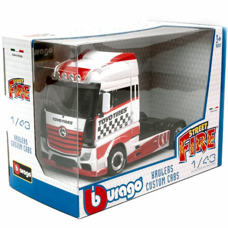 Burago MERCEDES ACTROS GIGASPACE "TOYO TIRES" 1:43