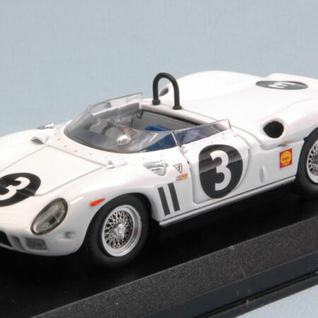 Art Model FERRARI 330 P N.3 2nd GP CANADA MOSPORT 1964 L.SCARFIOTTI 1:43