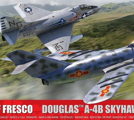 Airfix MIG 17F FRESCO DOUGLAS A-4B SKYHAWK DOGFIGHT DOUBLE KIT 1:72