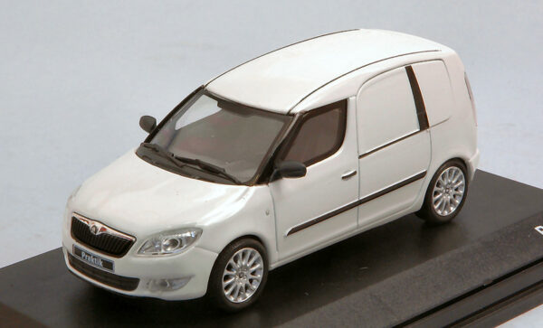 Abrex SKODA PRAKTIK 2008 WHITE CANDY 1:43