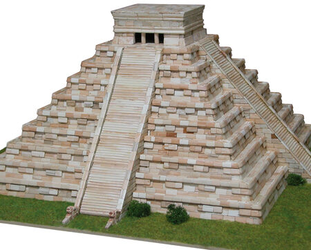 Aedes Ars TEMPIO DI KUKULCAN MEXICO SEC.XII PCS 4500 KIT 1:175