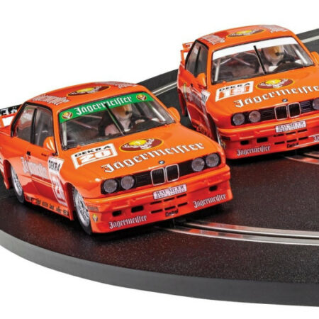 Scalextric BMW E30 M3 TEA JAGERMEISTER TWIN PACK Pz.2 SLOT 1:32