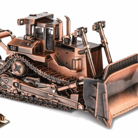 Diecast Master CAT D11T TRACK TYPE TRACTOR COPPER FINISH 1:50