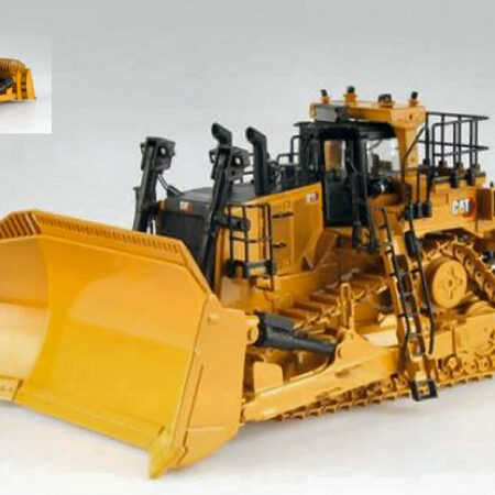 Diecast Master CAT D11 TRACK-TYPE TRACTOR FUSION 1:50