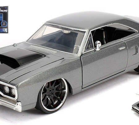 Jada Toys DOM'S PLYMOUTH ROAD RUNNER FAST & FURIOUS 1:24