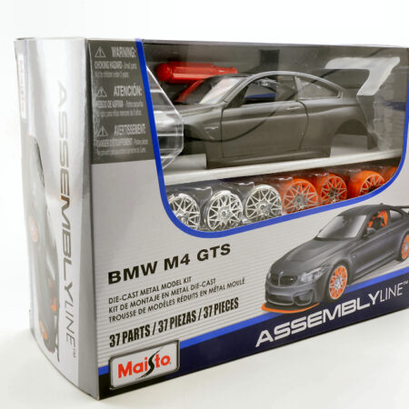 Maisto BMW M4 GTS KIT 1:24