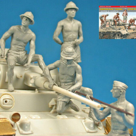 Miniart GERMAN TANK CREW AFRIKA KORPS KIT 1:35