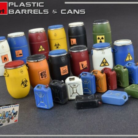 Miniart PLASTIC BARRELS & CANS KIT 1:35