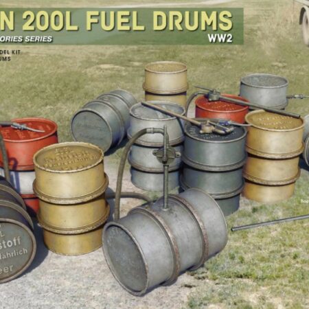 Miniart GERMAN 200 L FUEL DRUM SET WWII KIT 1:35