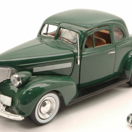 MotorMax CHEVROLET COUPE  1939 GREEN 1:24