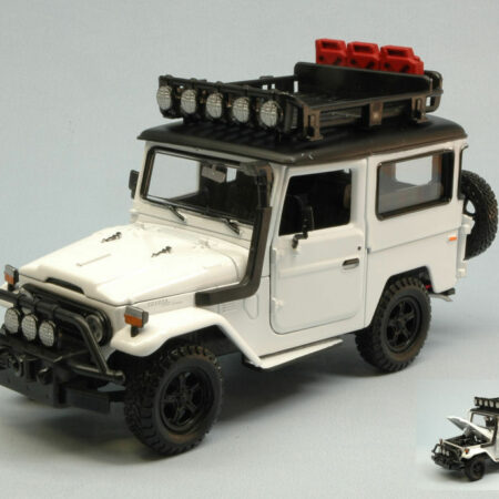 MotorMax TOYOTA FJ40 LAND CRISER 1974 WHITE 1:24