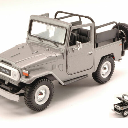 MotorMax TOYOTA FJ40 OPEN 1960 SILVER 1:24