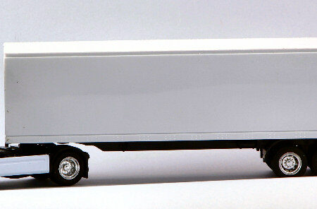 New Ray RENAULT MAGNUM AE500 WHITE 1:43