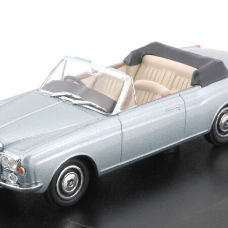 Oxford ROLLS ROYCE CORNICHE CONVERTIBLE MPW (OPEN) METALLIC LIGHT BLUE 1:43