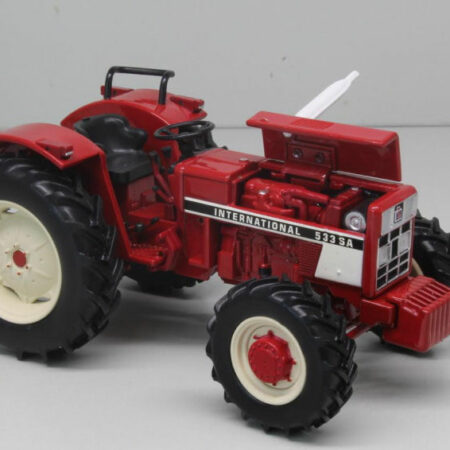 Replicagri TRATTORE INTERNATIONAL IH 533 1:32