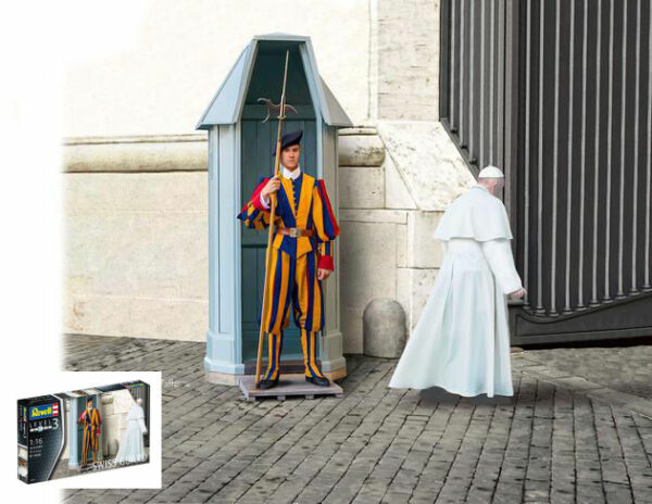 Revell SWISS GUARD KIT 1:16