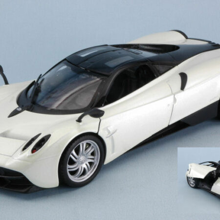 Welly PAGANI HUAYRA 2017 WHITE 1:24-27