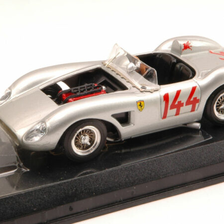 Art Model FERRARI 500 TRC N.144 7th TIEFENCASTEL-LENZERHEIDE 1957 VON NEUMAN 1:43