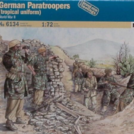 Italeri WWII GERMAN PARATROOPERS KIT 1:72