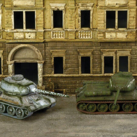 Italeri T-34/85 RUSSIAN TANK KIT 1:72