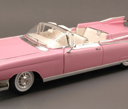 Maisto CADILLAC ELDORADO BIARRITZ 1959 PINK 1:18