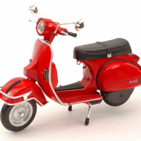 New Ray VESPA P 200 E 1978 RED 1:12