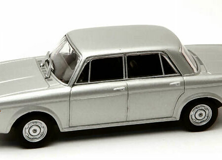 Starline LANCIA 2000 1971 SILVER 1:43