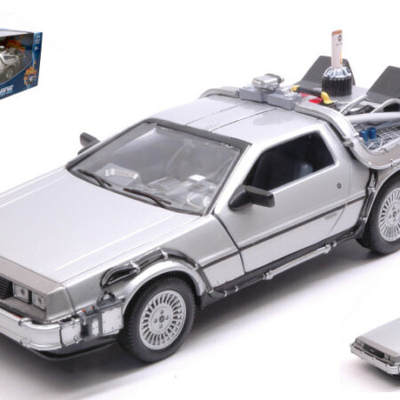 Welly DE LOREAN "BACK TO THE FUTURE II" TIME MACHINE 1:24