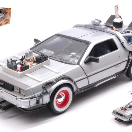 Welly DE LOREAN "BACK TO THE FUTURE III" TIME MACHINE 1:24