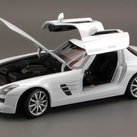 Welly MERCEDES SLS AMG 2009 WHITE 1:24