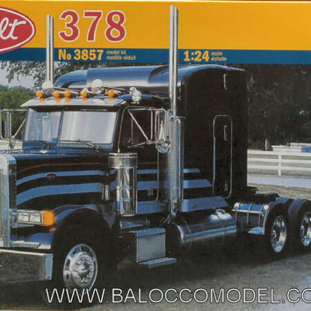 Italeri PETERBILT 378 LONG HAULER KIT 1:24