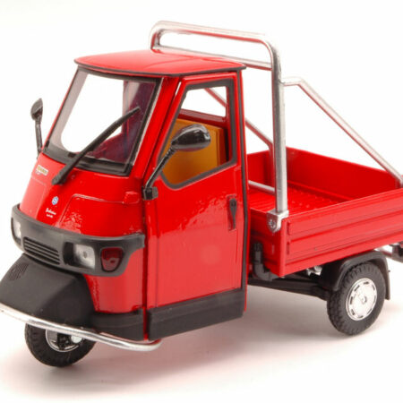 New Ray APE PIAGGIO CROSS 50 RED 1:18