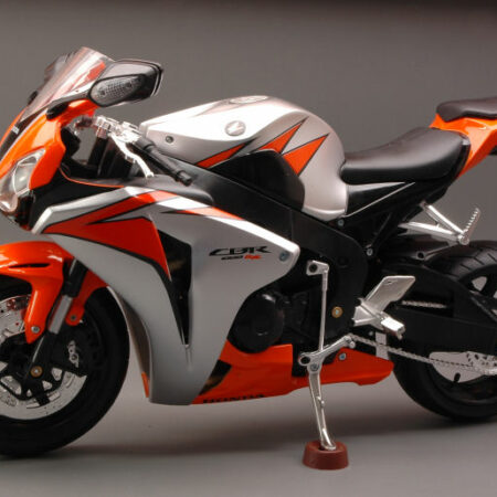 New Ray HONDA CBR 1000 RR 2009 1:6