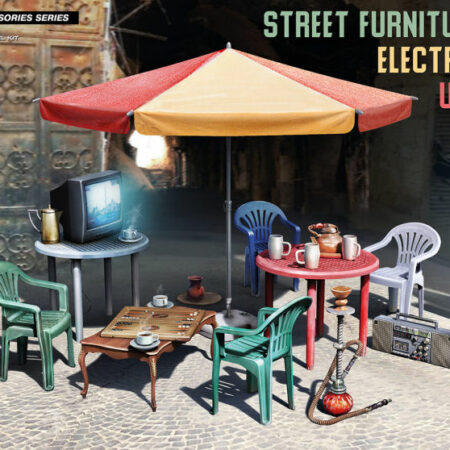 Miniart STREET FURNITURE WITH ELECTRONICS & UMBRELLA KIT 1:35