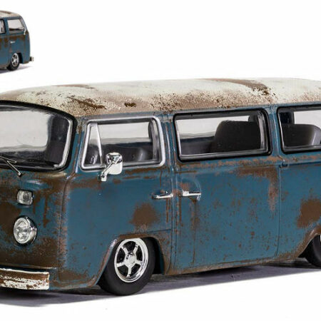 Vanguards VW CAMPERVAN TYPE 2 BAY WINDOW RAT LOOK 1:43