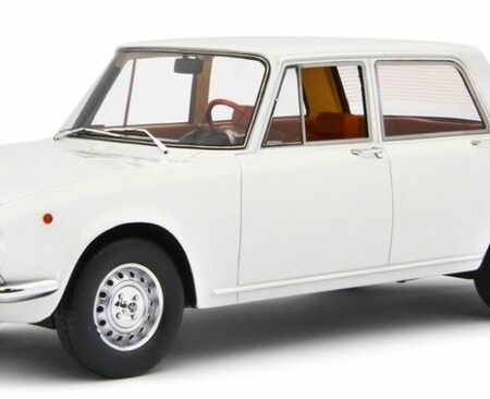 Laudo Racing ALFA 2000 BERLINA 1971 WHITE 1:18