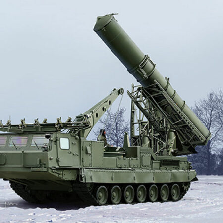 Trumpeter RUSSIAN S-300V 9A85 SAM KIT 1:35