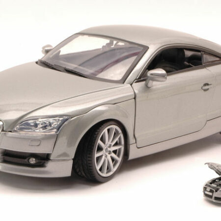 MotorMax AUDI TT COUPE'  2007 SILVER 1:18