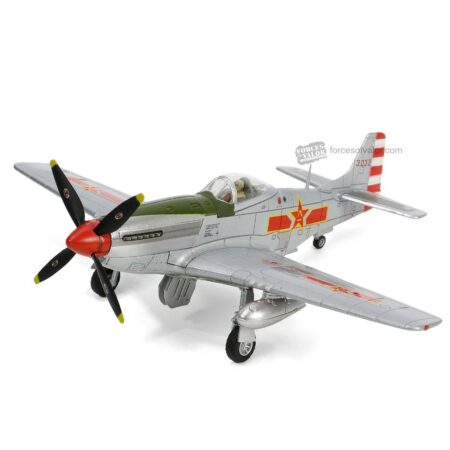 Forces of Valor MUSTANG P-51 D WW2 PLA AIRCRAFT 2nd FIGHTER SQUADRON 1:72