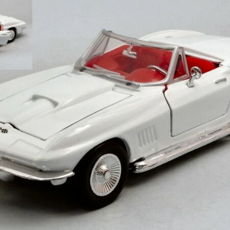 MotorMax CHEVROLET CORVETTE CONVERTIBLE 1967 WHITE 1:24