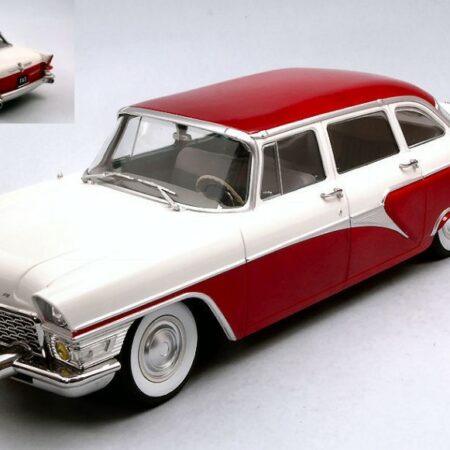 Triple 9 GAZ 13 SEAGULL 1951 RED/WHITE 1:18