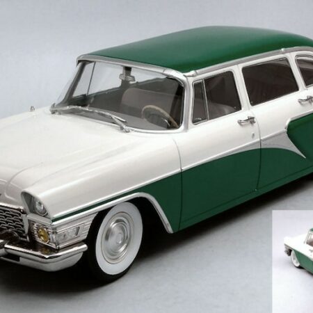 Triple 9 GAZ 13 SEAGULL 1959 GREEN/WHITE 1:18