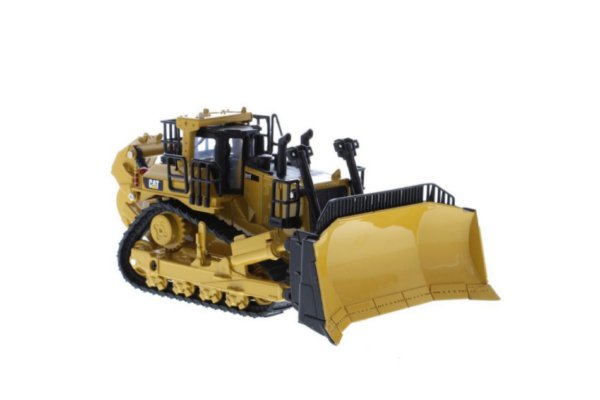 Diecast Master CAT D11 TRACK-TYPE TRACTOR 1:64