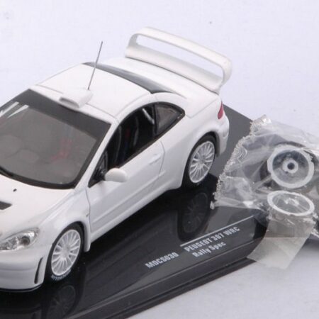 Ixo Model PEUGEOT 307 WRC WHITE 2 SET OF WHEELS AND TYRES AND EXTRA SPOILER 1:43