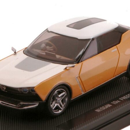 Ebbro NISSAN IDx FREEFLOW BEIGE/WHITE 1:43