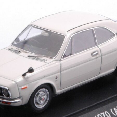 Ebbro HONDA COUPE 9S 1970 (AIR COOLED) ASH WHITE 1:43